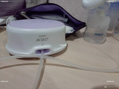 un tire-lait électrique de la marque Philips Avent