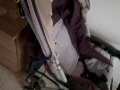 Poussette en bon état