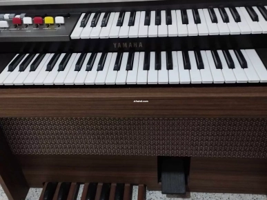 Yamaha piano