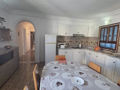 PETITE VILLA AVEC PISCINE À MIDOUN DJERBA ZU - RÉF V716