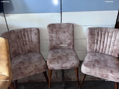 chaise et fauteuil pour salon de the