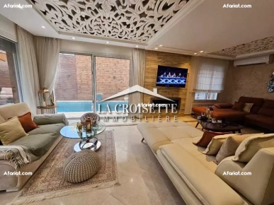 Villa S+4 avec piscine à Gammarth MVV0379