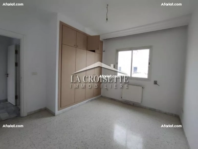 Duplex S+3 avec jardin à La Marsa MDL0411