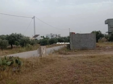 1400m² à vendre 10 minutes yasmine hammamet