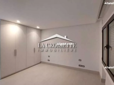 Villa S+3 vue sur mer avec piscine à Carthage  MVL0319