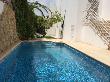 Vend villa à zone touristique Borj-Cedria avec piscine