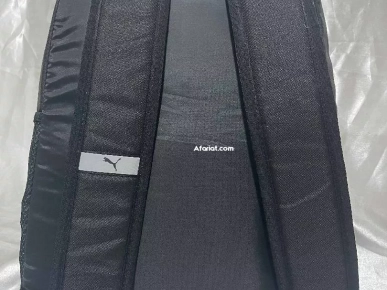 des sac à dos/ dorgine importé Fr