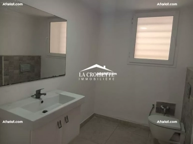 Duplex S+3 avec jardin à La Marsa MDL0633