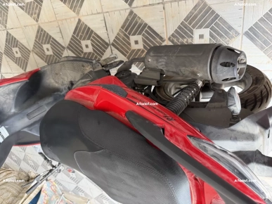 scooter 80 Kymco NEUF