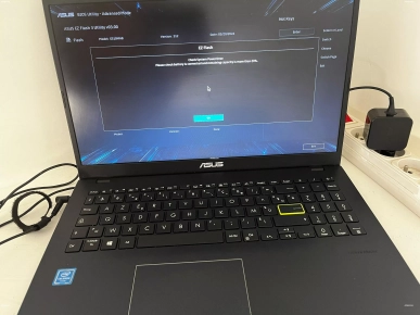 PC asus E510MA