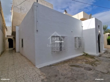 Maison arabe S+2 renouvelée à vendre à Hammamet 51355351