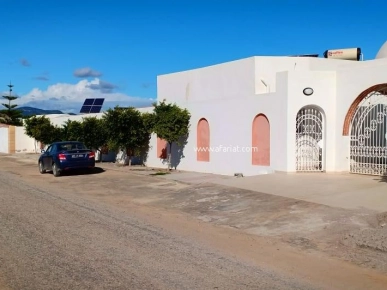 un terrain à El Hammamet