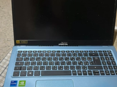 Acer aspire 5 ( chargeur manquant)
