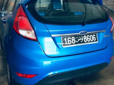 ford fiesta titanium