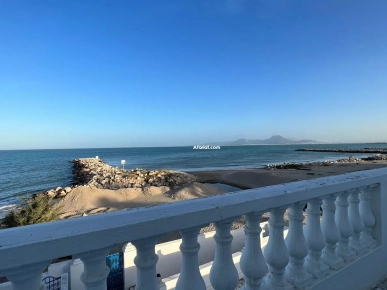 Etage de villa s 3 vue sur mer khaireddine vide Etage de villa s 3 vue sur mer khaireddine vide