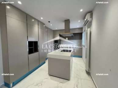 Duplex S+3 avec jardin et piscine ZDL0589