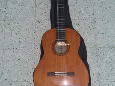 Guitar yamaha c40 Guitar yamaha c40
