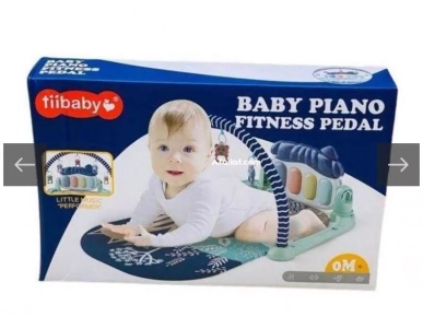 tapis d'éveil musical avec piano pour bébé marque tiibaby