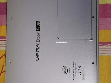 pc portable vega book plus
