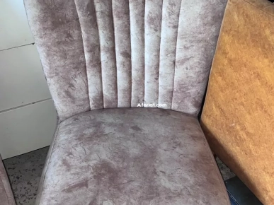 chaise et fauteuil pour salon de the