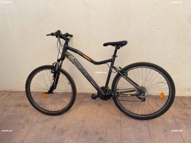 lot de 3 vélos tout terrain à vendre 600dt pièce ou lot 1600 dt