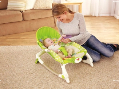 Transat balançoire vibrant et musical   2en1marque Fisher price
