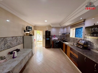 Villa Indépendante 470 M² à Oued Ellil Manouba