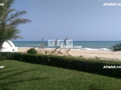 SOMPTUEUSE VILLA A LOUER AU BORD DE LA MER SOMPTUEUSE VILLA A LOUER AU BORD DE LA MER