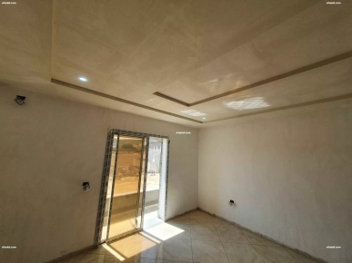 A vendre un appartement de style s+2  a Ezzahra Hammem Ghzez