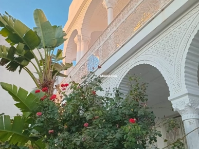 OFFRE A SAISIR: À LOUER ÉTAGE DE VILLA D’UNE MAGNIFIQUE DEMEURE