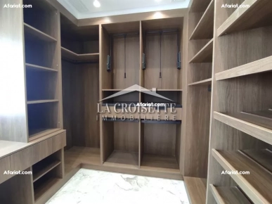 Duplex S+3 avec jardin à La Soukra MDV0083