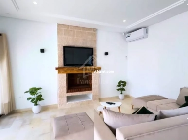 Une villa toute neuve avec piscine à vendre à Hammamet Sud