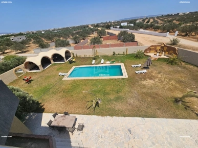 Une grande propriété à vendre à Hammamet Sud 51355351