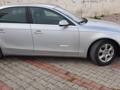 AUDI A4 année 2011 AUDI A4 année 2011