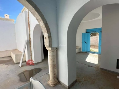 HOUCH TYPIQUE À  HOUMT SOUK  DJERBA