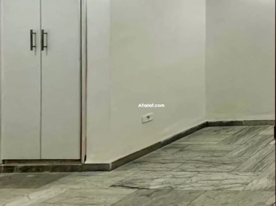 Un appartement S+2 à Bhar Azreg