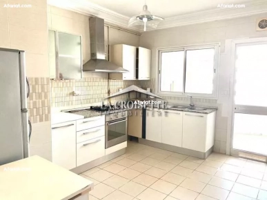 Appartement S+3 avec chambre de service meublé au Lac 2 MAL1016