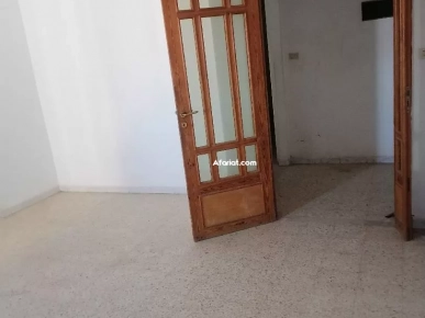 a vendre appartement au 4ém étage