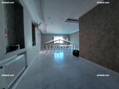 Appartement S+4 à Ain Zaghouan El Wahat MAV1432