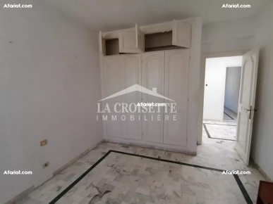 Duplex S+3 avec jardin à La Marsa MTRL0095