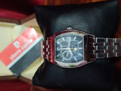 Original Pierre Cardin Quartz