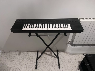 piano orgue guitar violent et baffle (amplificateur)