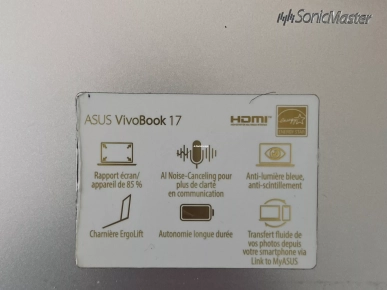 PC Pro ASUS VivoBook 17