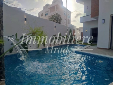 AV une villa S+4 tt neuve à Hammamet