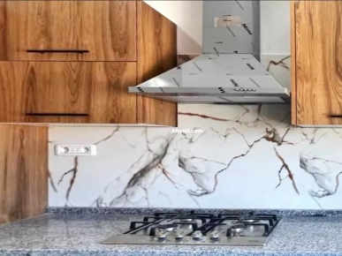 Un appartement S+2 à Bhar Azreg