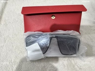 lunettes guess