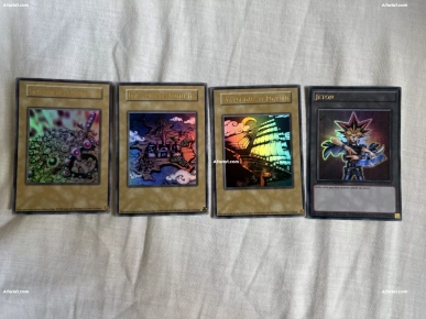 coffret Decks Légendaires de Yugi / cartes yugioh