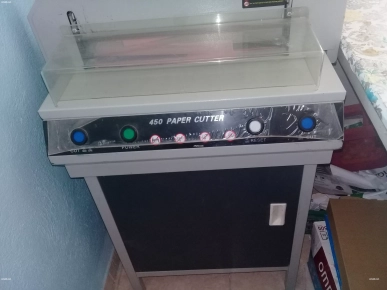 à vendre matériels de reliure à chaud à vendre matériels de reliure à chaud