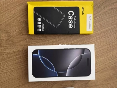 iphone 16 pro 256 et accesoires originaux
