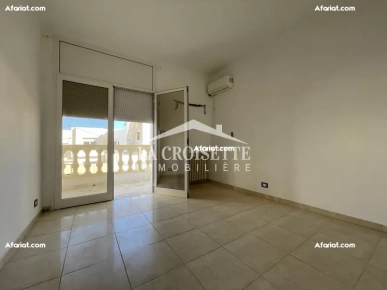 Etage de villa S+3 à La Marsa MEL0437